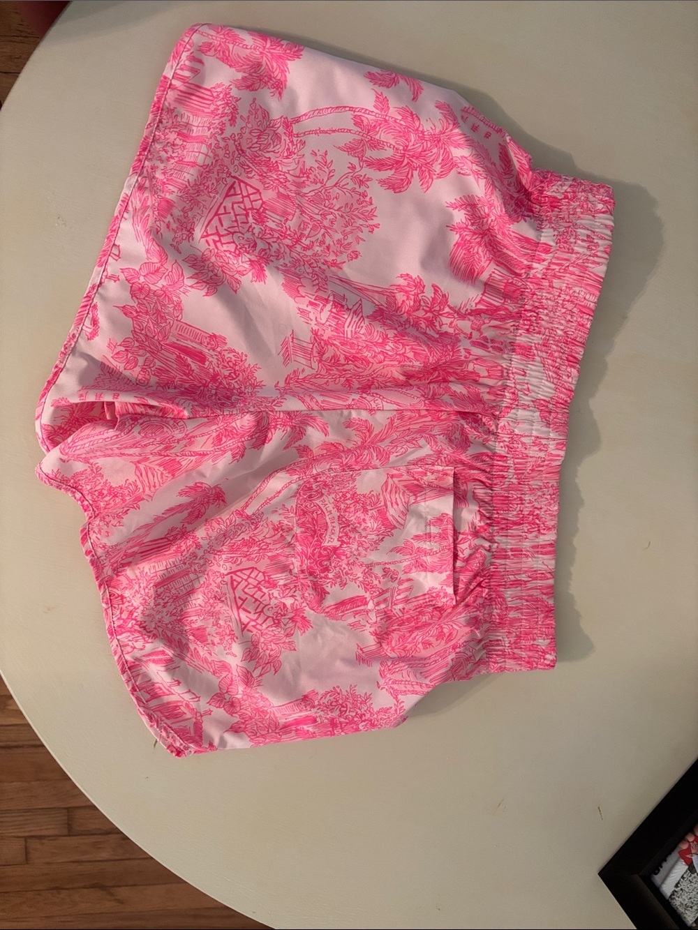 Lilly Pulitzer Pink palm beach Toile Print Women's Shorts nwot - Picture 2 of 3